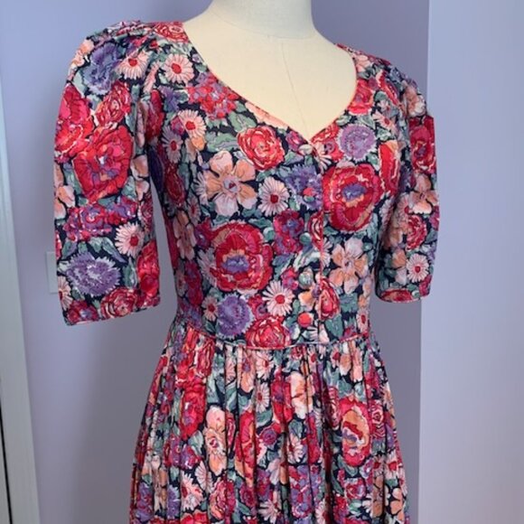 Vintage Laura Ashley scoop neck red floral dress US 10 - Picture 8 of 8